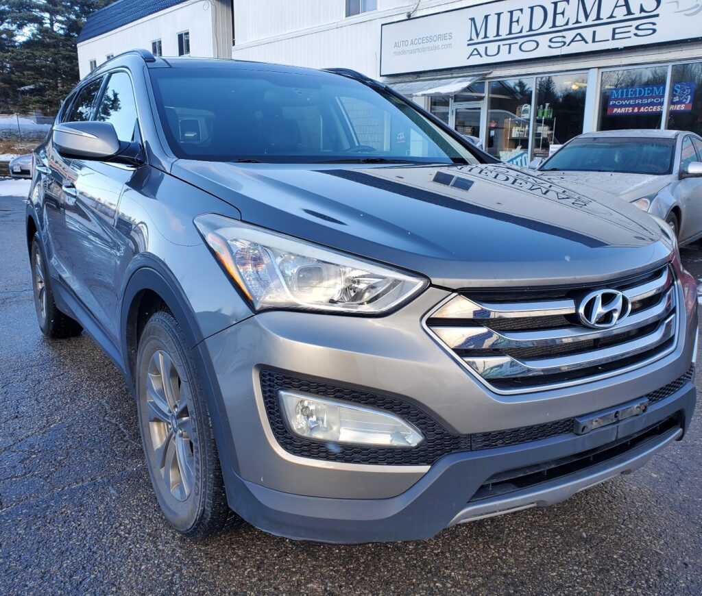 2015 Hyundai Santa Fe Miedemas Auto Sales